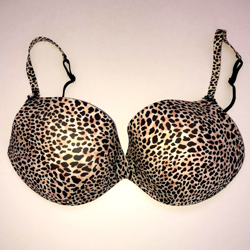Victoria Secret plunge bra